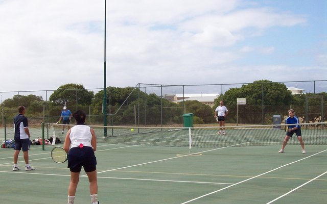 Gansbaai Ope Tennisdag 1